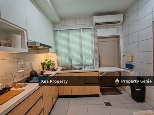 Bucida Lower Unit Townhouse For Sale! at 10th Mile