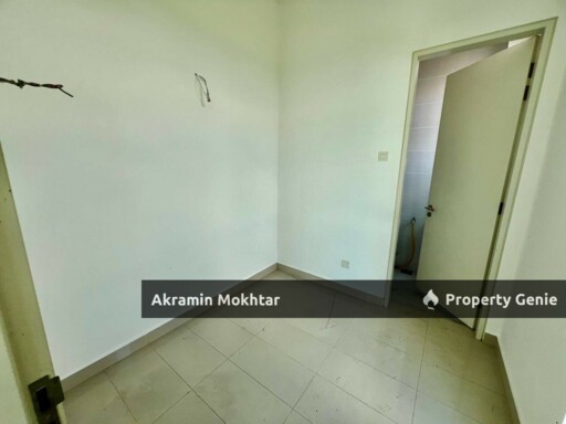 FREEHOLD & NEW | Bungalow 2 Storey Frangipani Villas, Kota Seriemas, Nilai.