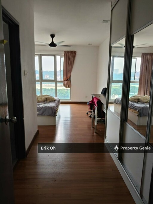 Seri Kembangan Pac Apartment One South for Sale