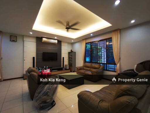 Lake Villas @ Austin Perdana