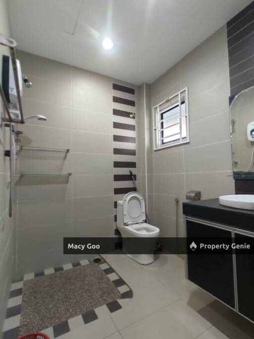Single Storey Endlot  RENOVATED Taman Merdeka Batu Berendam