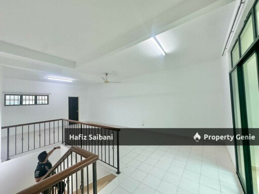 2.5 Storey Taman Warisan Indah Sepang