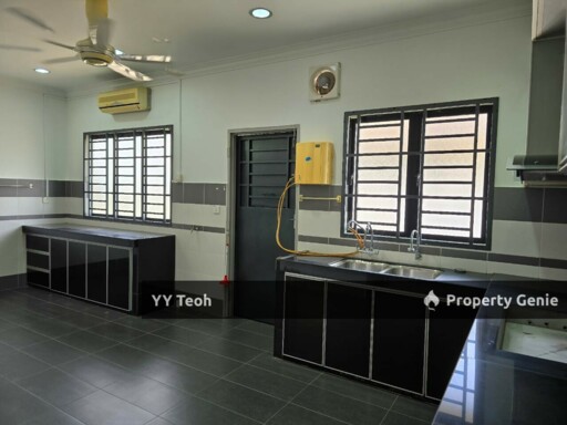 Taman Merdeka Double Storey Terrace