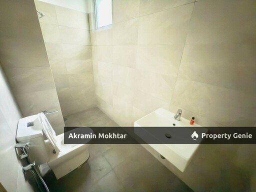 Freehold & Facing Open | 2 Storey Superlink Terrace Frischia Serene Heights, Bangi Kajang Selangor
