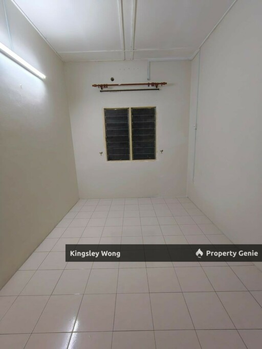 Bandar Seri Botani Seri Margosa Single Storey Terrace House 18x75 Basic Condition Near Schools Hospital Mall