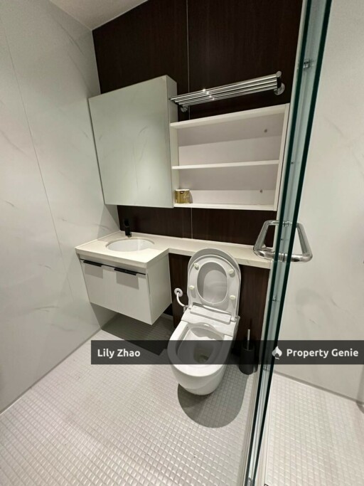 Bay Suites Waterfront Sea View Condo, 2Bed 2Bath, Kota Kinabalu City Centre, Sabah
