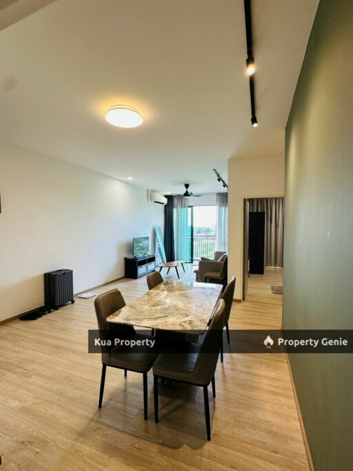 Vantage Residence For Rent! Located at Stampin Tengah, Richmond Hill