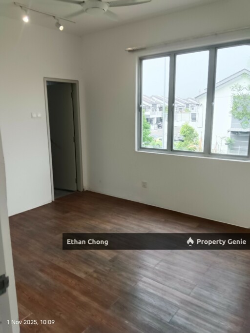 Partially Furnished 2 Storey Terrace House for Sale at CasaView@Cybersouth, Dengkil