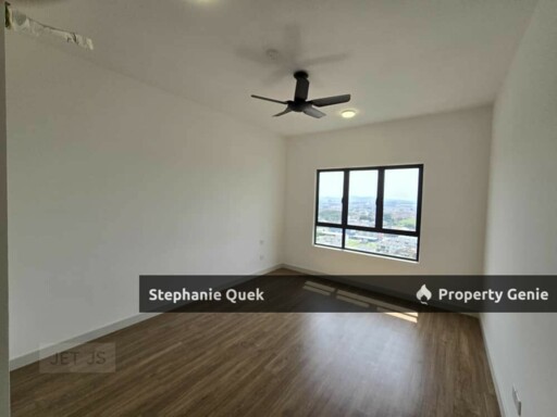 Berkeley Uptown Klang Brand New 1093sf 3B2B Partial Furnished Condo For Rent