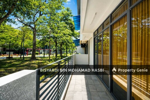 Corner Lot Unit Front & Back Facing Playground, (Corner Lot) Double Storey Terrace House Summerglades, Cyberjaya.