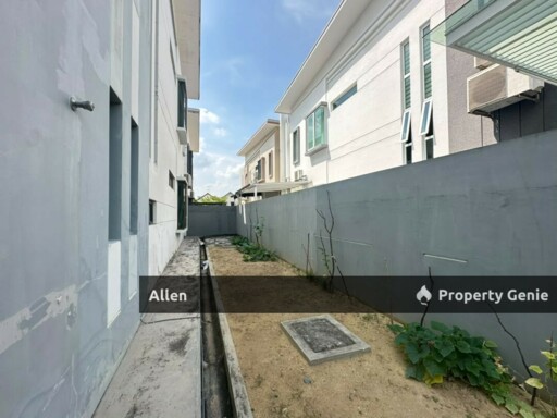 D’Grande @ Bukit Indah – Exclusive Double Storey Link Bungalow