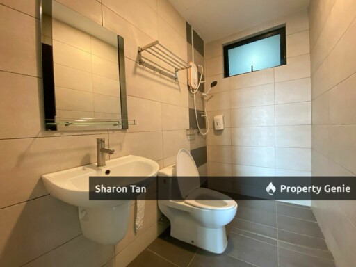 Hot Area Molek Regency 2 Parking 2 Bedroom Golf & Pool View Bath Tub