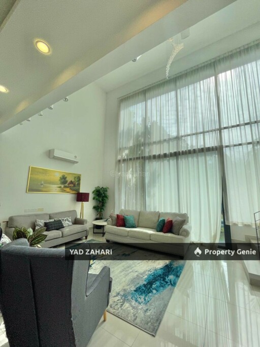 Semi-furnished Double Storey Zero Lot Bungalow Next to the Natural Lake, Perdana Heights
