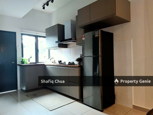 Freehold Moden Design Teres 2 Tingkat Di Jln Kebun, Seksyen 30 Shah Alam