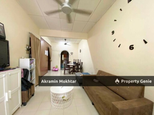 Single Storey Terrace Corner Taman Matang Jaya, Sungai Buloh.