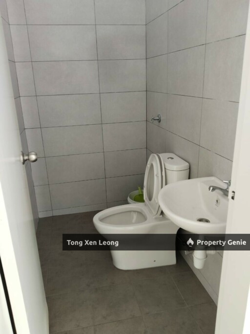 Single Storey SemiD @ Durian Tunggal For Sale !!