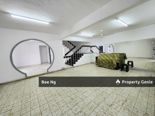 Taman Pelangi Semi-D Johor Bahru, Freehold 3780 Sqft