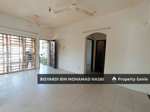 SINGLE STOREY SEMI DETACHED, TAMAN JENJAROM PERMAI JALAN SUKEPI JENJAROM .