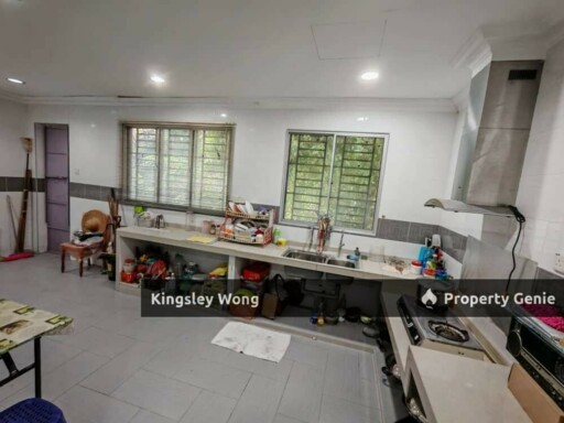 Botani Bandar Cyber Double Storey Terrace House Fully Furnished Near Song Choon Hospital Schools