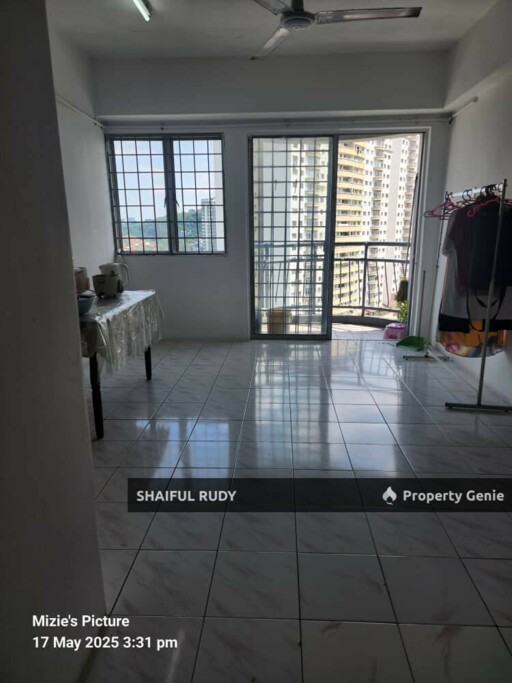 WANT TO SALE. MENARA KLH CONDOMINIUM, JALAN KASIPILLAY 51200 KUALA LUMPUR.