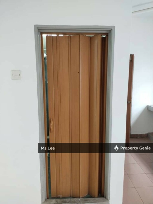 End Lot 2 storey Town House (Ground floor)-Taman Sri Sentosa @ Klang-Ready Now