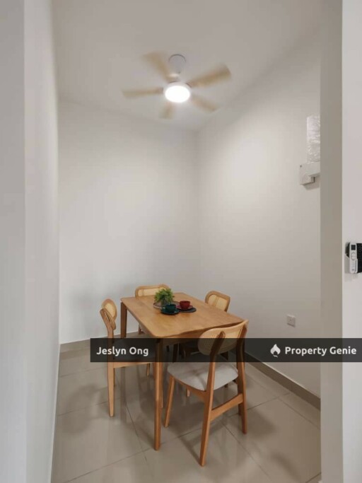 2 Bedroom Apartment @ Meldrum Heights Condo for Rent (Opposite R&F)