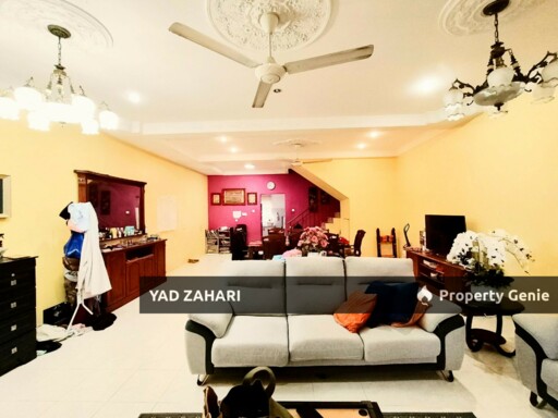 Nusa Rhu, Shah Alam | 2-Storey Terrace 4 Bedrooms | RM550K - Below Market, Renovated Kitchen & Extended at Kitchen Area