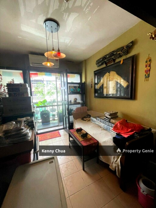 Putri Ria / Taman Megah Ria / Apartment