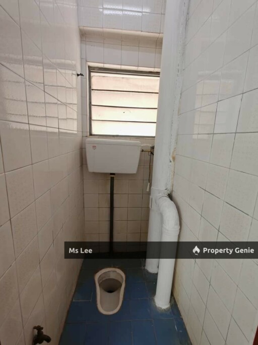 Taman Bunga Negara @ Seksyen 27 , Shah Alam-Blok 29 Tingkat 8-Ready 30/11 or 15/12