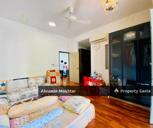 FREEHOLD & CORNER LOT | SERING UKAY  2.5 STOREY SUPERLINK