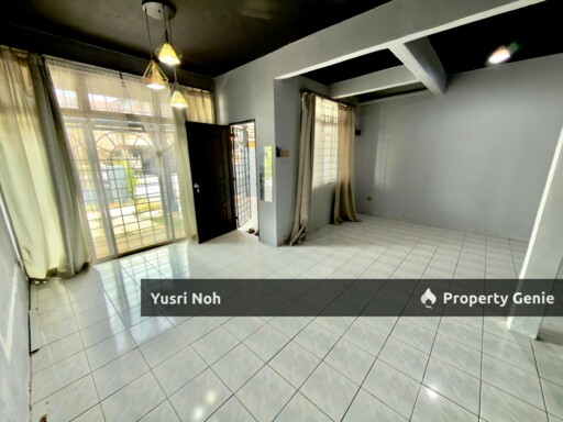 2 Storey Terrace AT Taman Seroja, Bandar Baru Salak Tinggi, Sepang Selangor