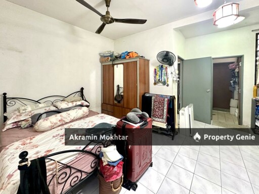 Freehold & Renovated | Single Storey Setingkat Setengah Intermediate Taman Sungai Pinang