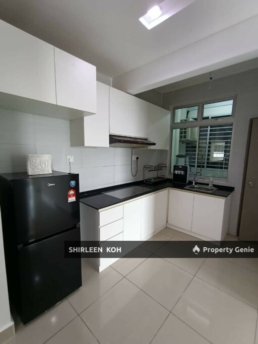 Female room for rent at Larkin Heights @ Larkin Idaman