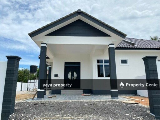 FOR SALE: BATU 23 LABOK MACHANG KELANTAN