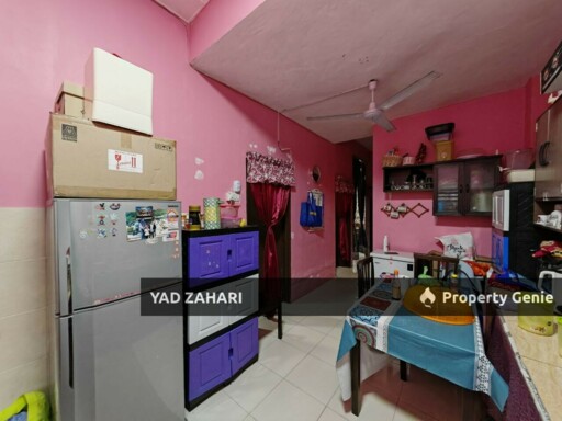 Kampung Lombong, Shah Alam | 1-Storey Terrace 3 Bedrooms | RM339K - Extended Kitchen and Malay Reserve
