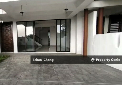 Elmina Garinia Super Intermediate House For Sale