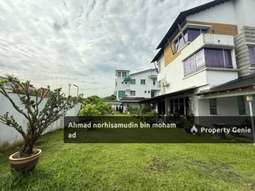 [CORNER LOT] 3 Storey Semi-Detached House, Laman Seri, Seksyen 13 Shah Alam.