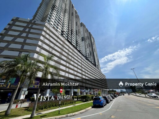 Freehold, Renovated & Partially Furnished | Vista Bangi Serviced Apartment, Jalan Reko, Kajang
