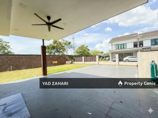 Ken Rimba Jimbaran Seksyen 16, Shah Alam | 2.5 Storey Terrace 5 Bedrooms | RM1.6M - Cornerlot and Fully Renovated
