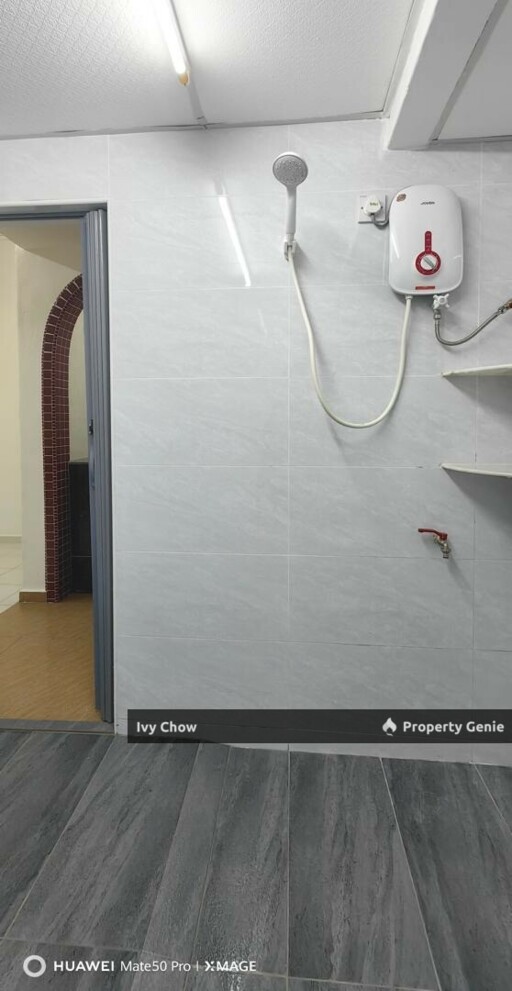 Taman megah kluang Low Cost for rent