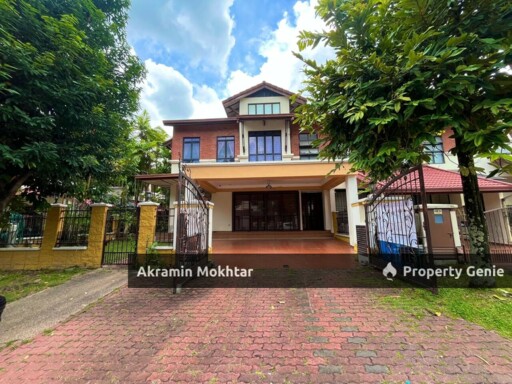 FREEHOLD, END LOT & RENOVATED | DOUBLE STOREY TERRACE, JALAN BIRAI, BUKIT JELUTONG, SHAH ALAM.