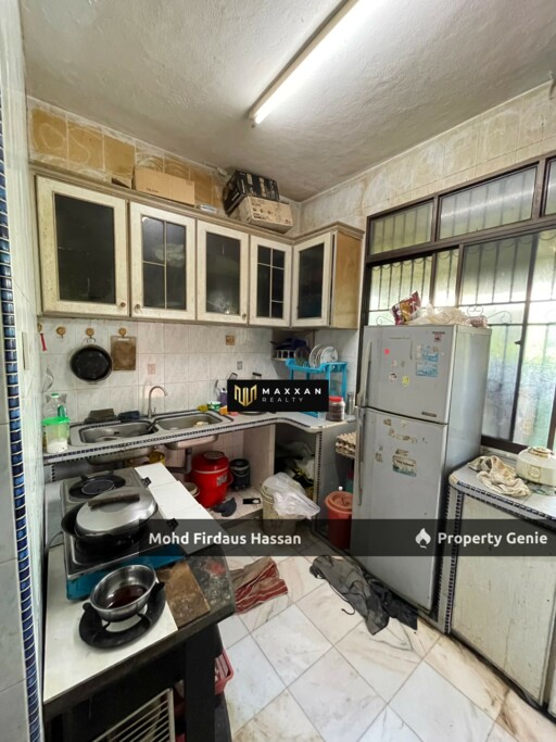 Investment Unit, Ground Floor, Beside Airport and LRT @ Pangsapuri Garuda