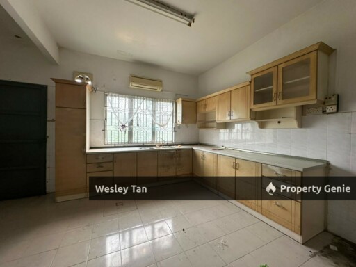 Kampung Lapan Double Storey Corner Terrace House For Sale – Huge Extra Side Land