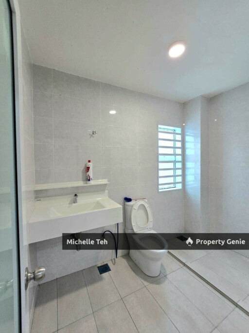 Gopeng Double Storey semi D For Sale