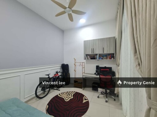 Tenderfield Eco Majestic Semenyih Semi-D Cluster 32X70 Renovated Condition
