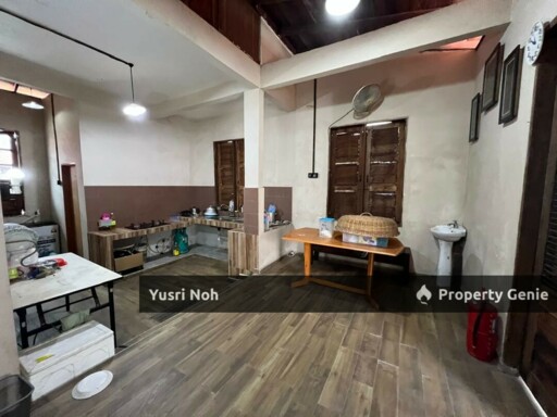 BANGLO RUMAH KAYU CENGAL SEKSYEN 30 Shah Alam - SENI TERENGGANU