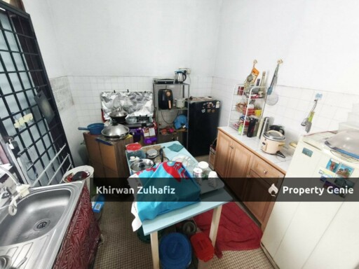 Jalan Teratai Bukit Beruntung Single Storey For Sale