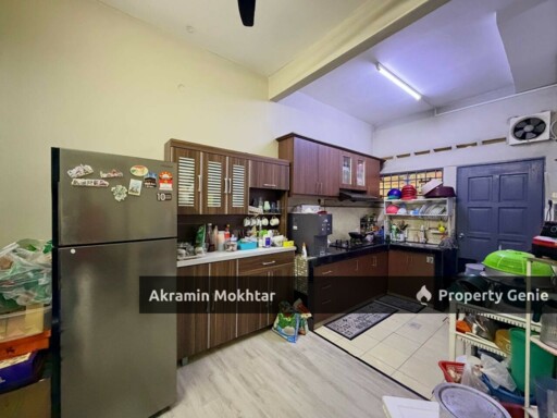 FREEHOLD & RENOVATED | DOUBLE STOREY TERRACE INTERMEDIATE HOUSE TAMAN SERI DAGANG JALAN SD1 BANTING