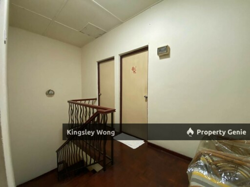 Gunung Rapat Ampang Double Storey Terrace House Fully Renovated Near Bank Shoplot