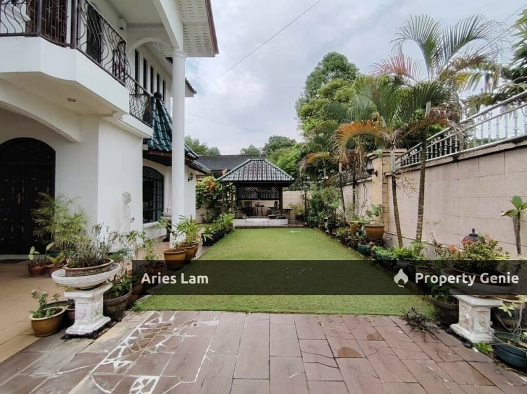 Double Storey Bungalow @ Taman Kolam Air /Near JB Town
